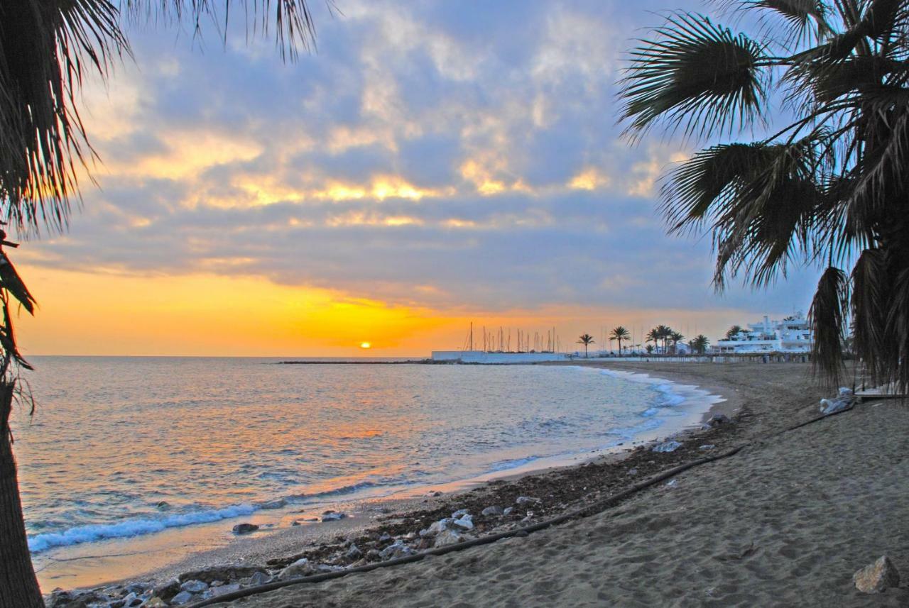 Agata Apartment Benalmadena Bagian luar foto